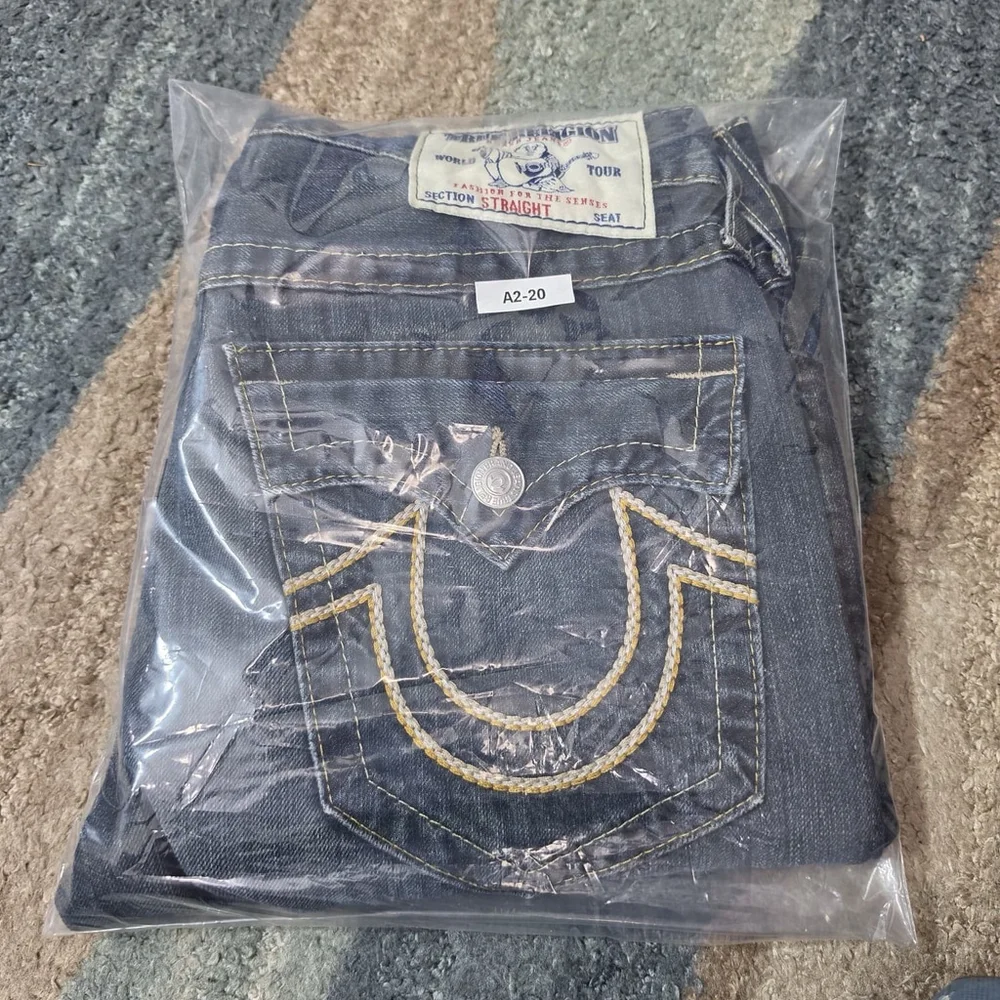 True Religion Ricky Straight Jeans Mens 32 Made in USA Flap Pocket Denim